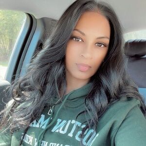 Meet your Posher, Maribel